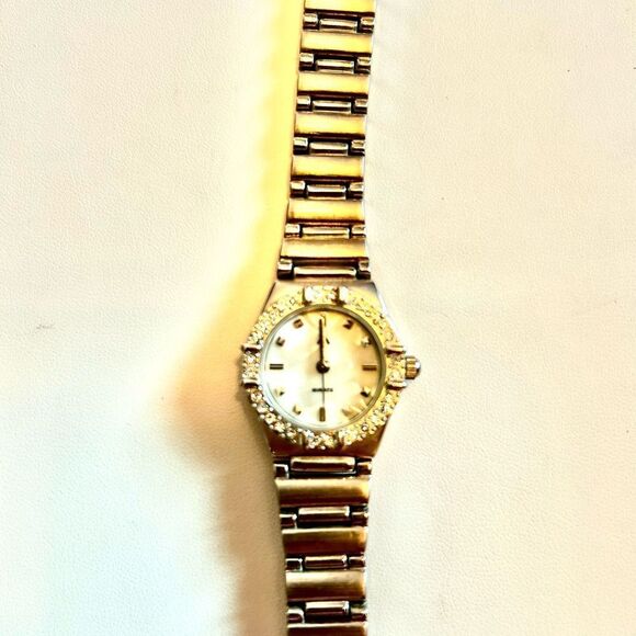 Elegant Matte Silver Anne Klein Women's Watch - Picture 2 of 4